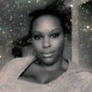 Meet your Posher, Candis